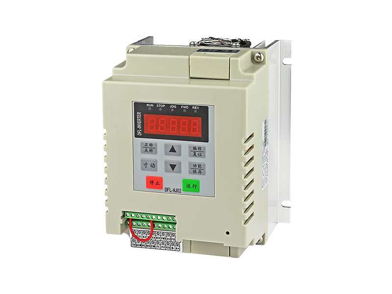 200N單相水泵變頻器，220V供水變頻器，恒壓供水變頻器